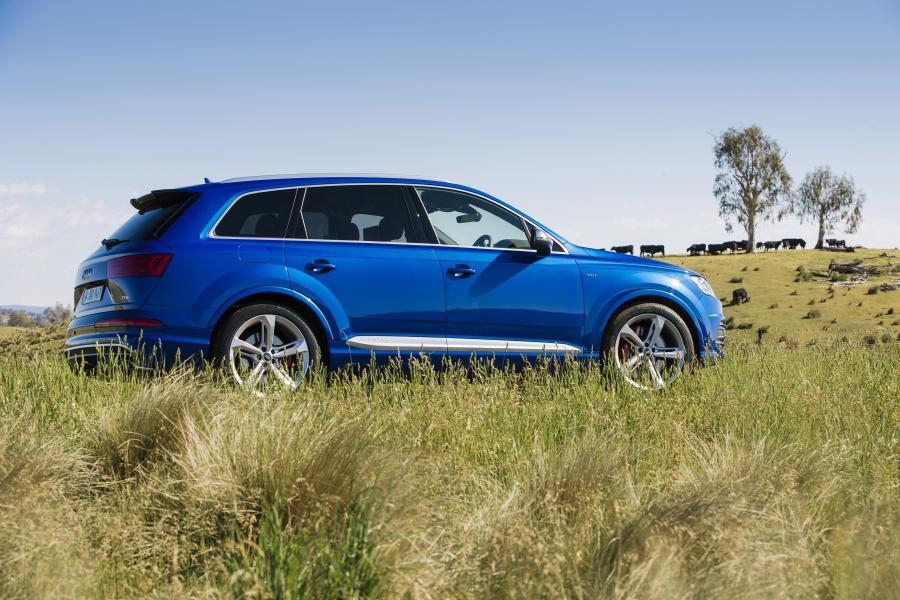  Audi SQ7 TDI (4M) 2016 года  (AU) (фото 9 из 30)